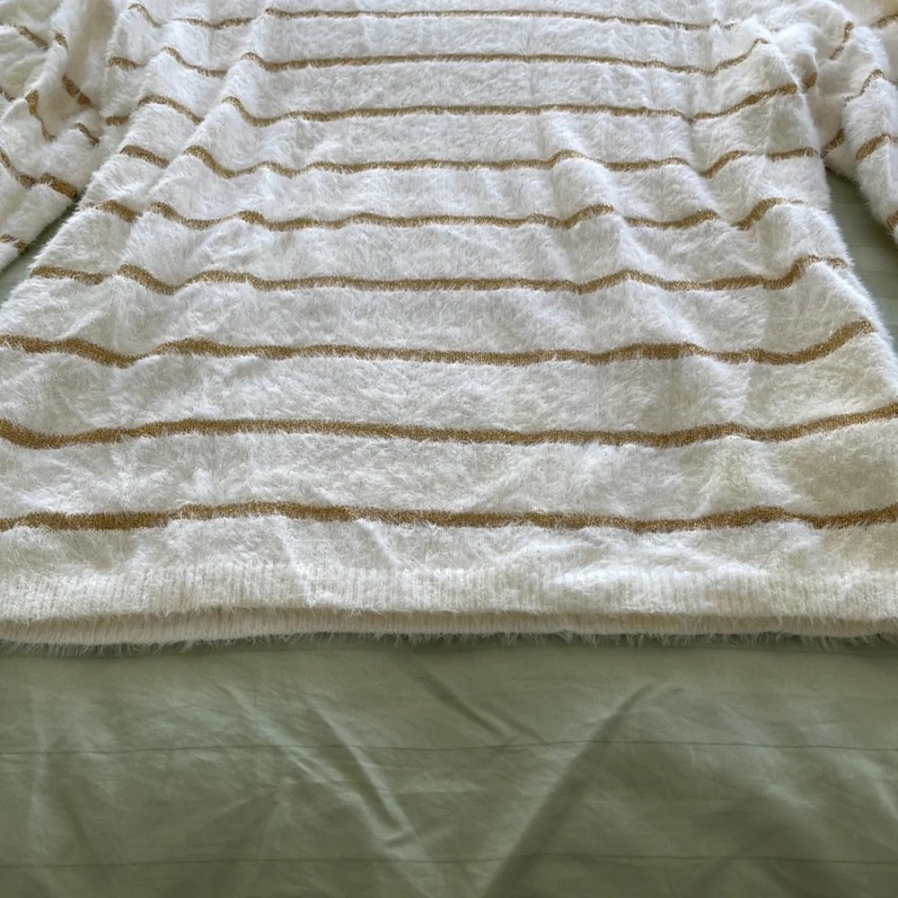 Express Cream & Gold Sweater - Picture 2 of 4